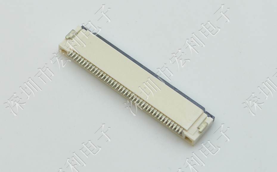 草莓视频成人APP污丨FFC/FPC软排线连接器 FPC插座 间距0.5mm-64p H2.0翻盖下接